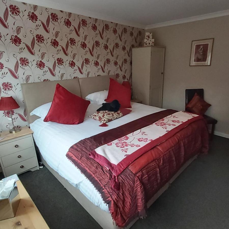 The Old School And Betty'S B&B Whitehaven Extérieur photo